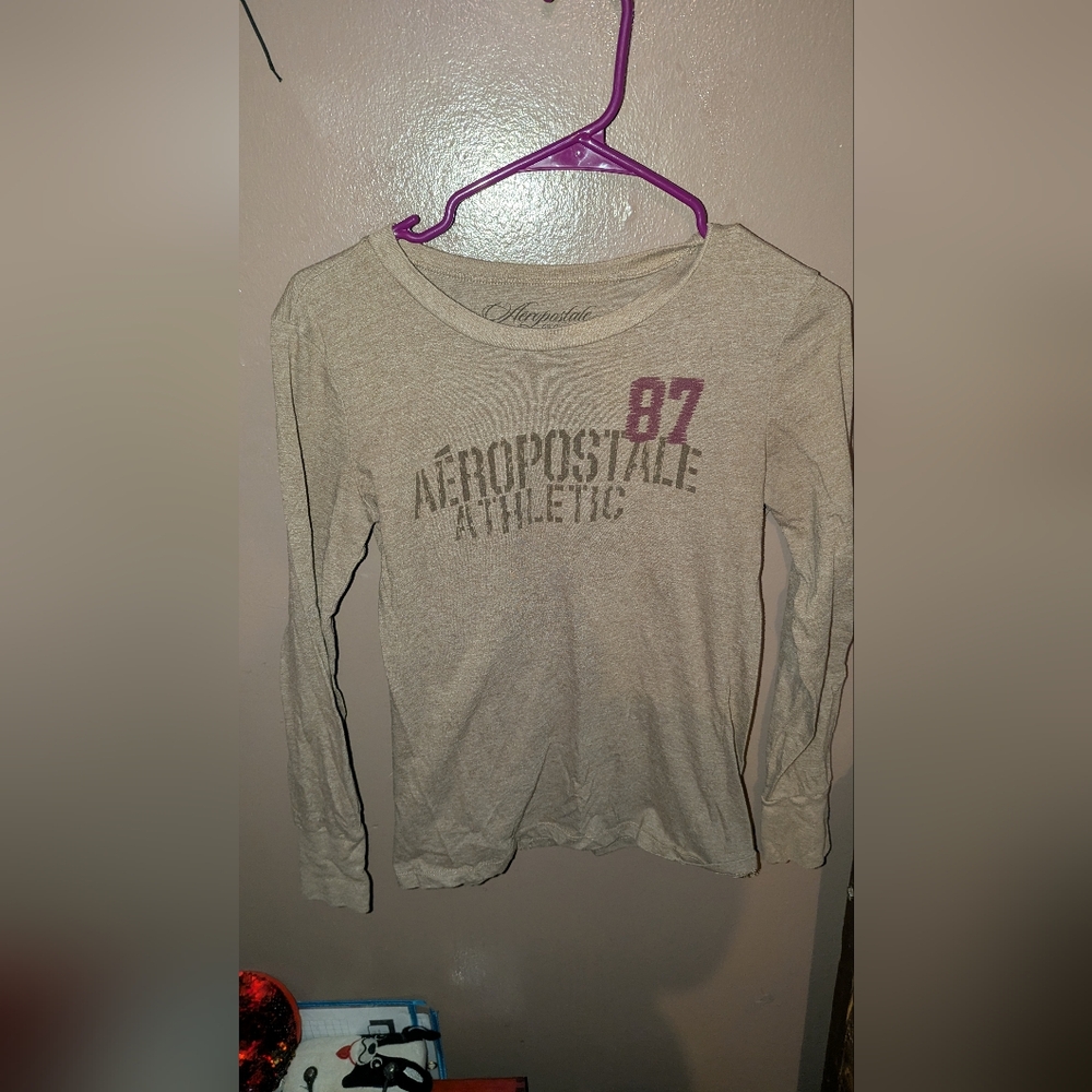 Aeropostale Beige Long Sleeve (M)